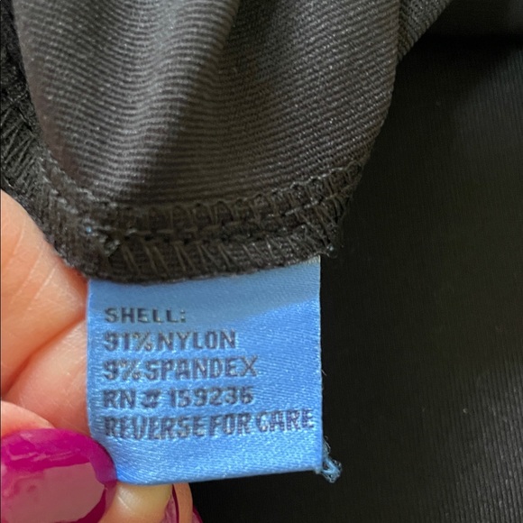 J. McLaughlin Black Ankle Pants - Picture 4 of 4